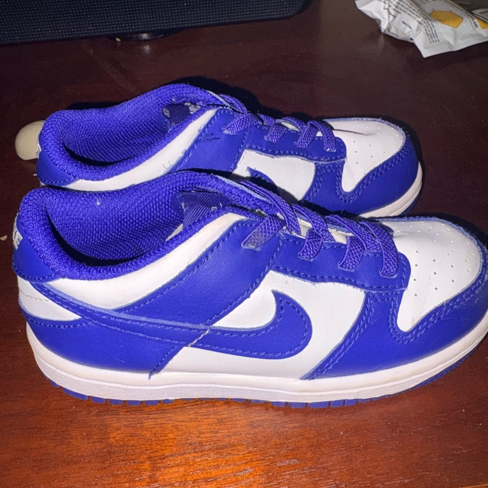 Nike Kids Royal Blue and White Low-Top Sneakers